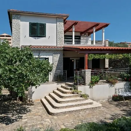 Apartment Roko - Seaside Podglavica
