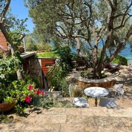 Roko - Seaside Apartment *